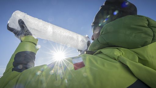 Ice Memory: estratte 3 carote di ghiaccio, archivio del clima artico