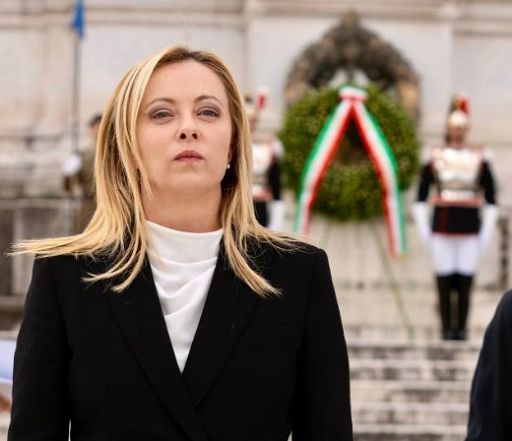 Meloni: destra incompatibile col fascismo ma no a lezioni di democrazia