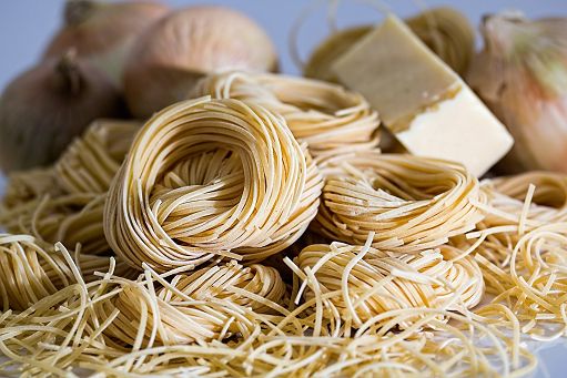 Pasta e olio evo la nuova tappa del viaggio di Eataly nell’agroalimentare