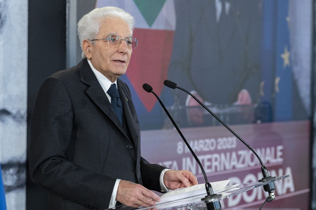 Mattarella: non arrendersi a idea che possa esistere lavoro povero