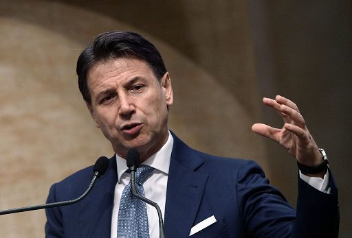 Dl lavoro, Conte: sceneggiata Meloni, è decreto precariato