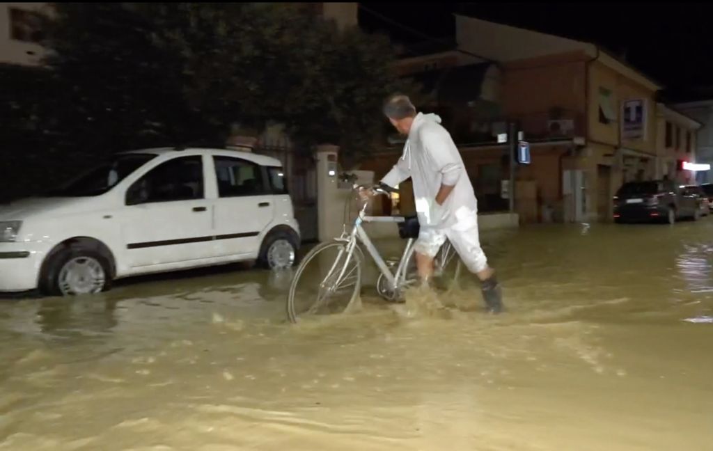 Clima, eventi estremi in aumento: 12% famiglie italiane a rischio alluvione