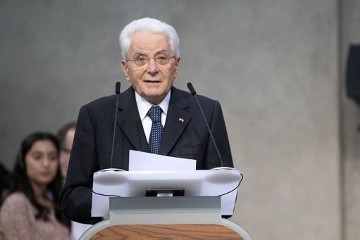 Mattarella da Oslo: cambiamenti climatici impongono ripensamenti radicali