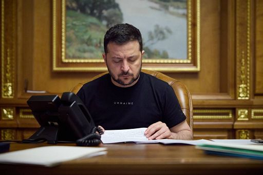 Zelensky boccia l’iniziativa di pace della Cina: “Non ci sostiene”