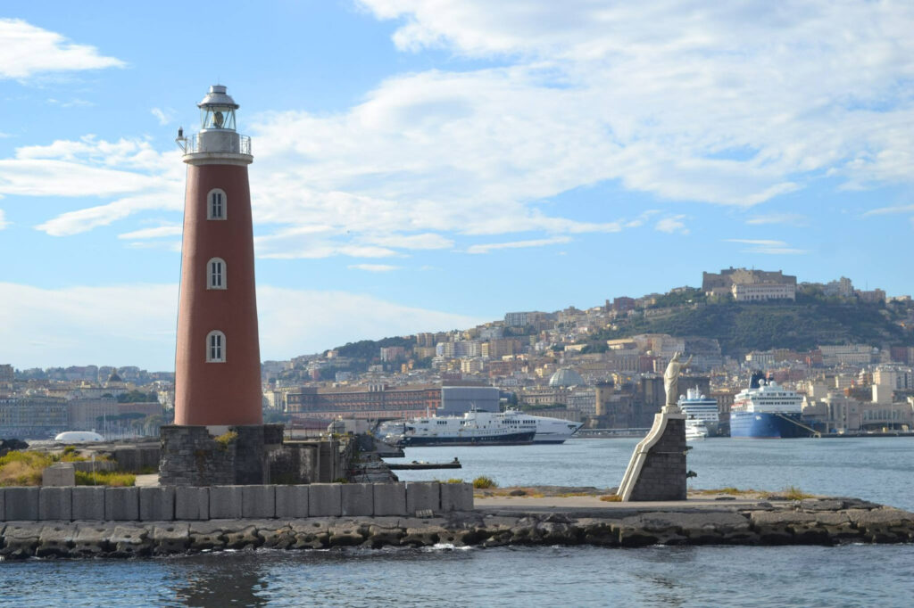 I commercialisti donano un progetto per un porto turistico al Molo San Vincenzo