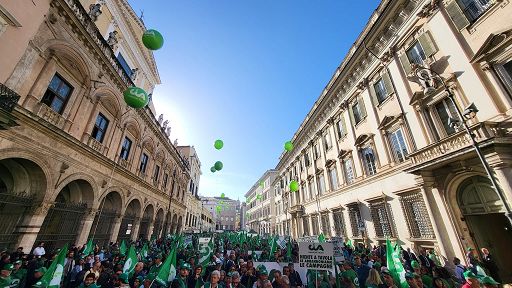 Cia in piazza, Fini: agricoltori italiani sempre più poveri