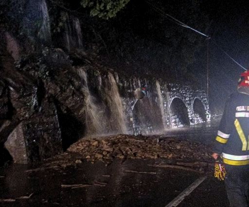 In Trentino allerta arancione, strade chiuse e allagamenti