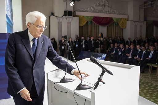 Mattarella: è tempo di cambiamento, affascinante ma difficile