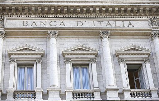 Bankitalia: I semestre 2023 si contrae credito, di più al Centro