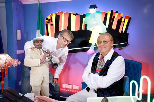 Renzo Arbore torna in tv con Appresso alla musica su Rai2