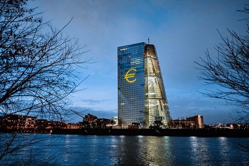 Bce: lo spread dell’Italia è calato dopo le conferme delle agenzie sul rating