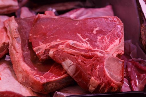 Italiani virtuosi con la carne: vale solo 3% dello spreco domestico