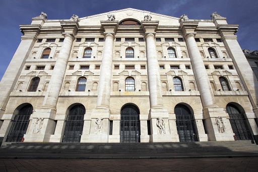 Borsa, Consob: nel 2023 valore Piazza Affari 586mld, 28% del Pil