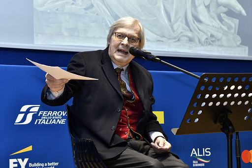 Sgarbi: aspetto il giudizio del Tar, per ora mi autosospendo