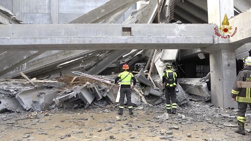 Crollo di Firenze, Cgil e Uil proclamano 2 ore di sciopero degli edili e dei metalmeccanici il 21 febbraio