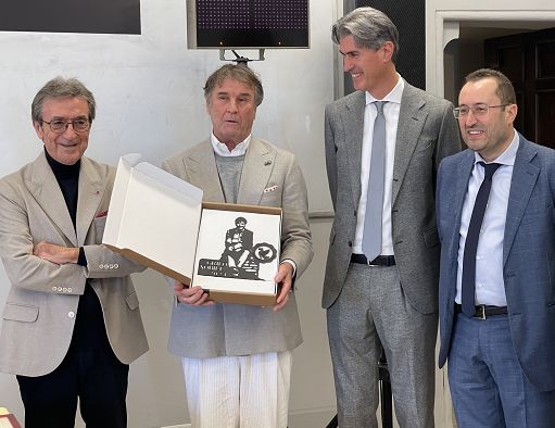 Vino Nobile Montepulciano: a Cucinelli il premio “GrifoNobile 2024″