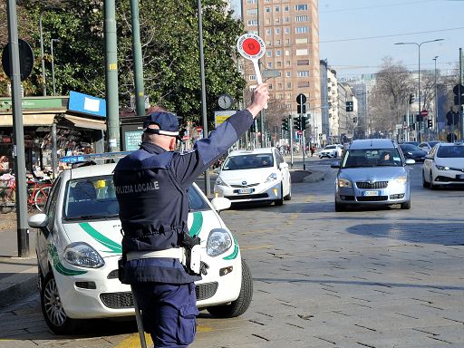 Milano, Sala: maggioranza pro misure anti-smog si faccia sentire