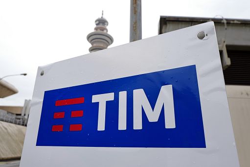 Tim: cda terminato, avanti col piano. Attesa integrazione sui numeri