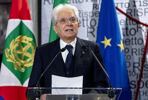 Mattarella scrive al Papa: dai suoi appelli alla pace spunti di riflessione