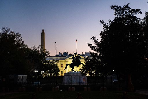 Biden e Trump verso il duello di novembre vincono un nuovo round di primarie