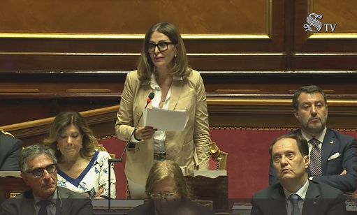 Cig Covid a Visibilia, avviso conclusione indagini alla ministra Santanchè. Schlein e Conte attaccano