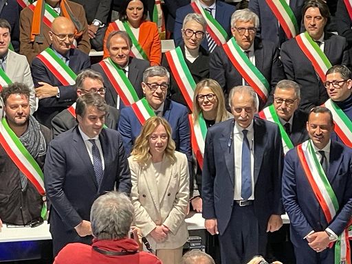 Siglato l’accordo fra Governo e Basilicata. Meloni: 945 milioni, priorità le infrastrutture