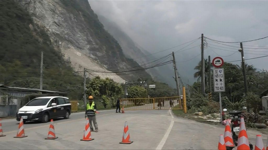 A Taiwan dopo il sisma oltre cento persone sono bloccate in aree montuose