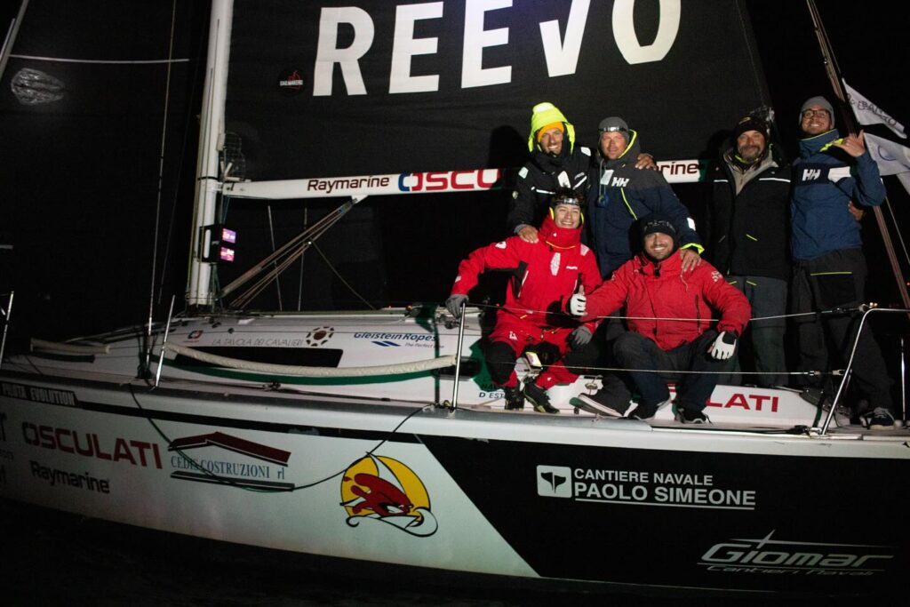 Globulo Rosso (Yacht Club Gaeta) vince la Vesuvio Race