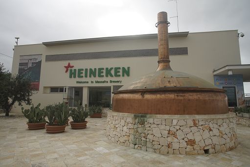 Heineken seleziona 10 giovani laureati per il birrificio di Massafra