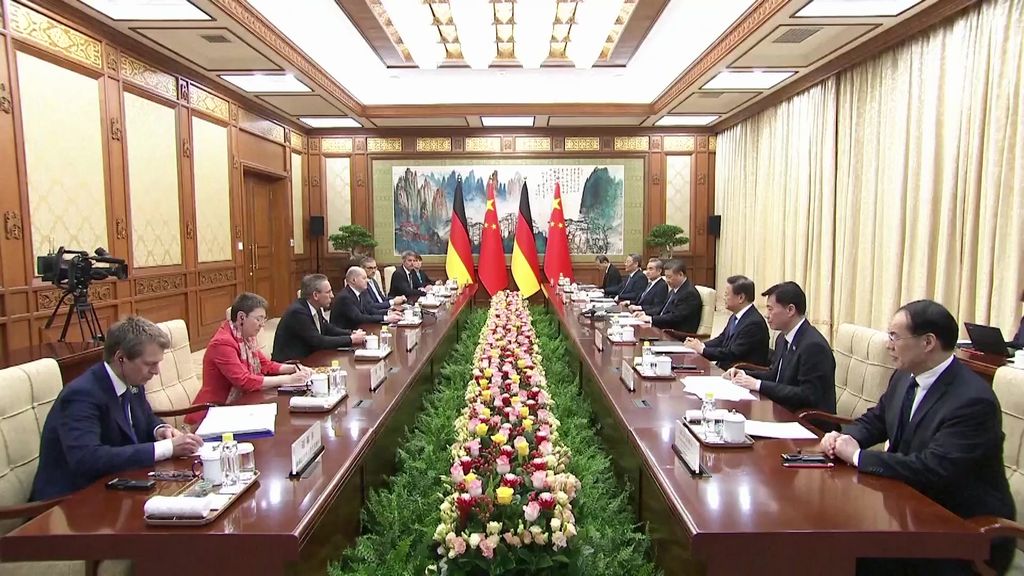 Ucraina, Xi: la Cina sostiene l’idea di convocare una conferenza di pace internazionale