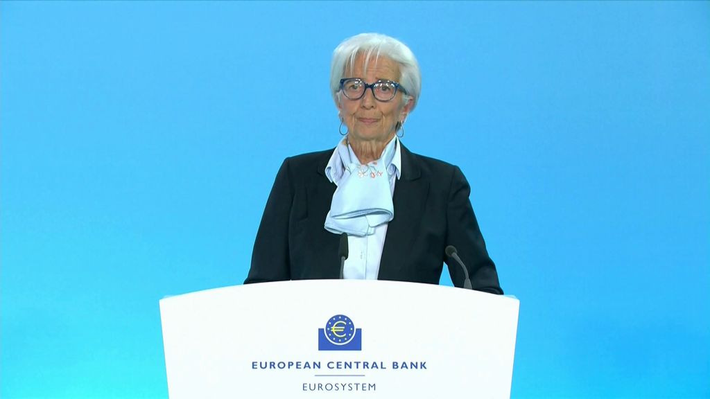 Bce, Lagarde: ci avviciniamo al momento di allentare i tassi