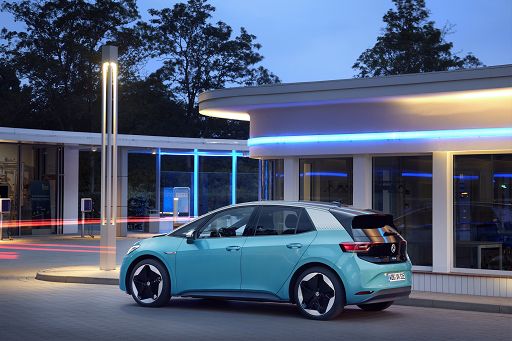 Volkswagen: Ebit I trim. -20%, divisione auto brucia 3 mld di euro