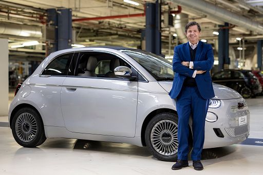 Fiat: 500 ibrida a Mirafiori, stime 110mila l’anno