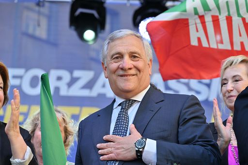 Europee, Tajani: risultato straordinario di FI. Governo? Avanti d’amore e d’accordo