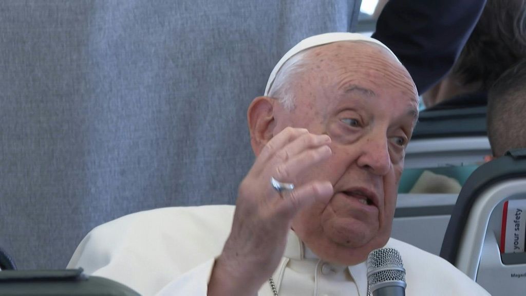 Il Papa: i medici “che si prestano” alle pratiche di aborto “sono sicari”