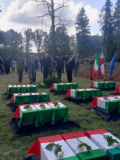 Polonia, ritrovati i resti di 60 italiani caduti durante II Guerra