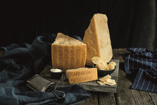 Il 5-6 ottobre tornano i Caseifici Aperti del Parmigiano Reggiano