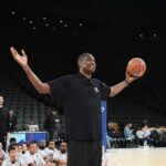 Basket, Addio a Dikembe Mutombo, gigante buono dell’Nba