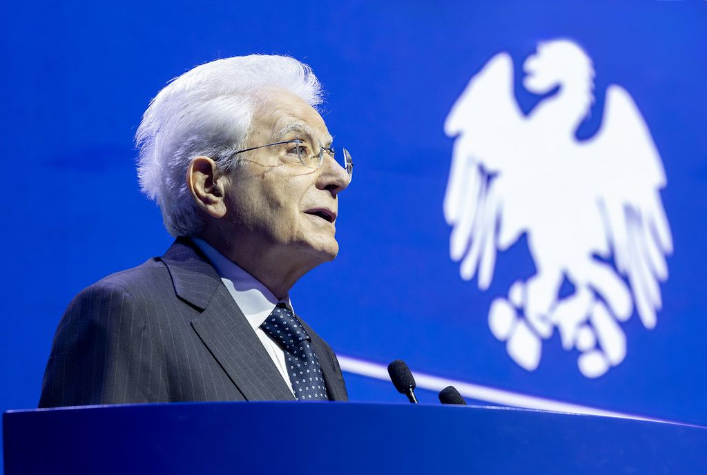 Mattarella: bisogna concorrere tutti a tutela dell’informazione