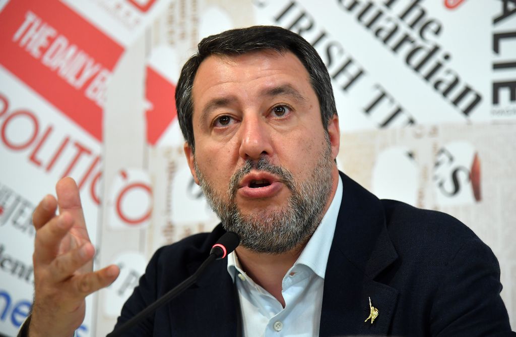 Migranti, Salvini: Ius Italiae? La cittadinanza va bene così com’è