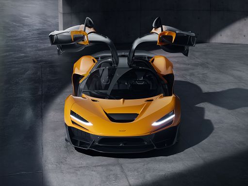 Nuova McLaren W1 da 1275 CV, la più potente e veloce di sempre