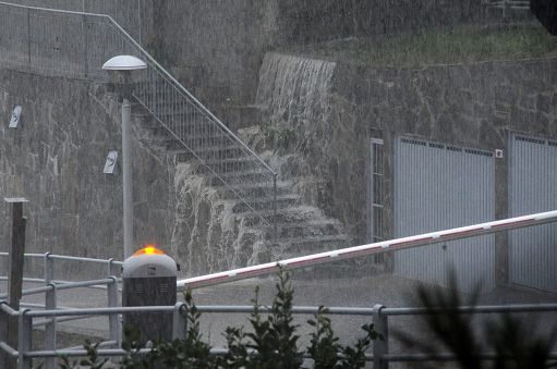 In Liguria forti temporali, allagamenti ed esondazioni. Frane nell’entroterra di Genova