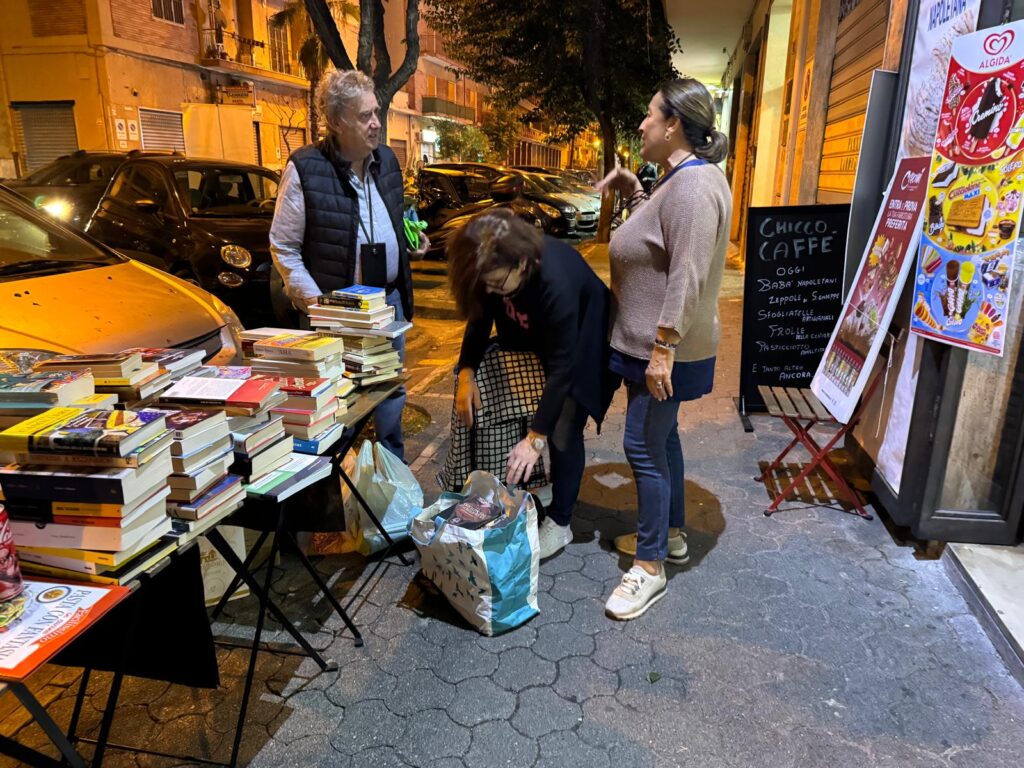 “Salerno legge”: doppia inaugurazione di librerie civiche diffuse per il progetto di Bookcrossing