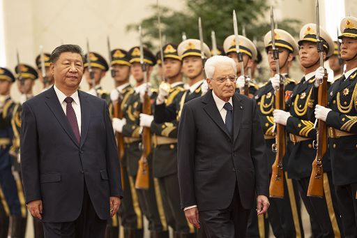 Italia-Cina, Mattarella accolto da Xi Jinping: ribadita amicizia e nuova stagione collaborazione