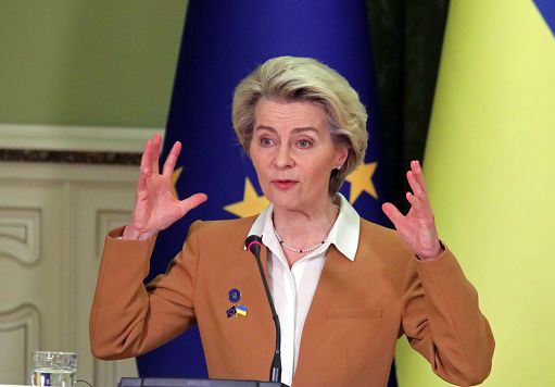 Audizioni Ue, leader Ppe, S&D e Renew incontrano von der Leyen