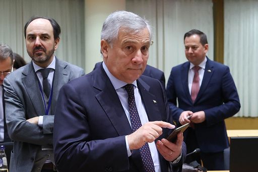 Ucraina, Tajani: da Putin missili vecchi. Vuole spaventare Kiev