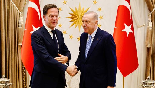 Nato, Rutte in Turchia: costante contributo truppe è fondamentale