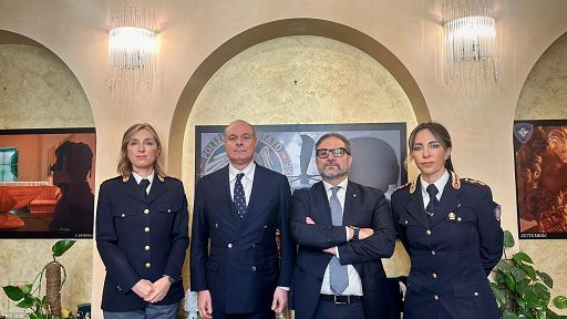 Cybersicurezza, polizia firma protocollo per formazione a scuola